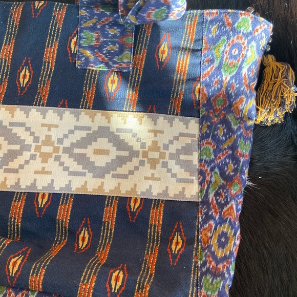 🔖 FREE PEOPLE Handbag Tote With Tassels - Picture 4 of 4